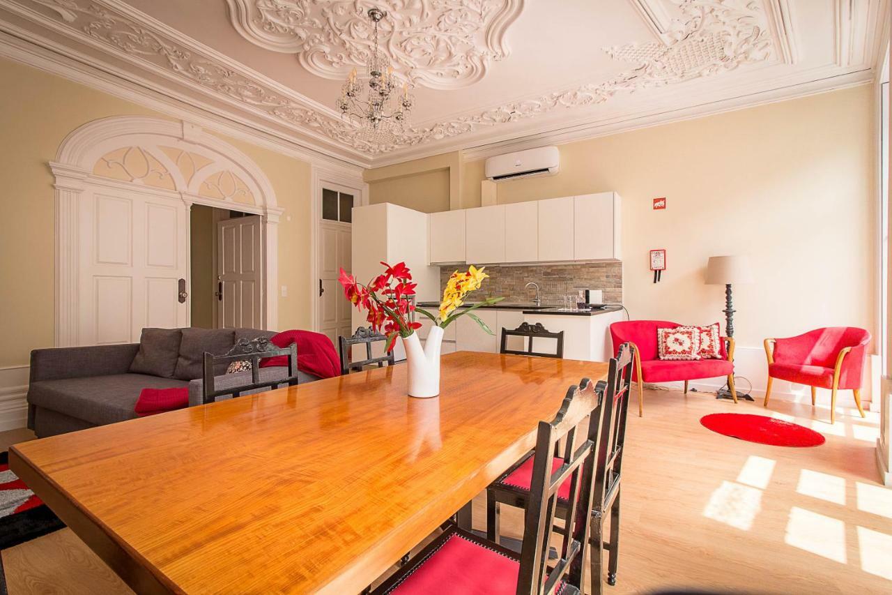 Sao Domingos Flowers Apartments Porto Luaran gambar